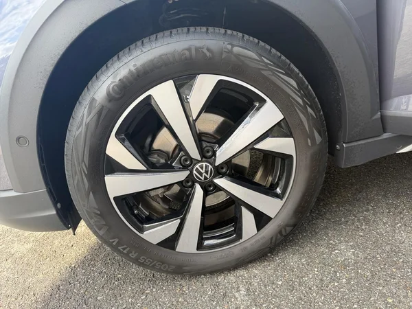 VOLKSWAGEN Taigo (2024) — foto 8 van 21