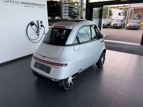 Micro Microlino (2023) — foto 16 van 19