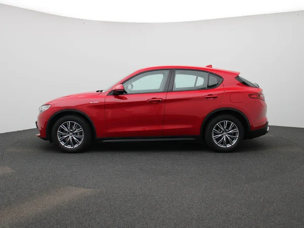 Alfa Romeo Stelvio (2022) — foto 34 van 44