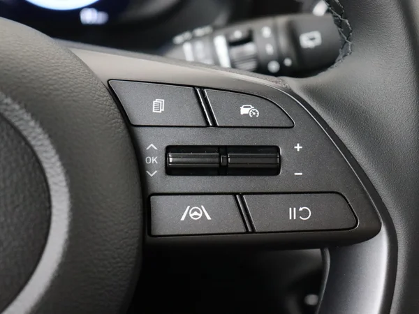 HYUNDAI Bayon (2025) — foto 9 van 27