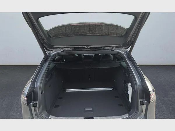 VOLKSWAGEN Passat SW (2026) — foto 17 van 24