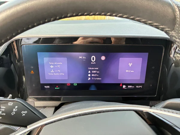SKODA Kodiaq (2025) — foto 7 van 24