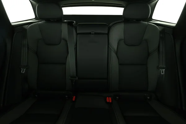Volvo XC60 (2022) — foto 6 van 16