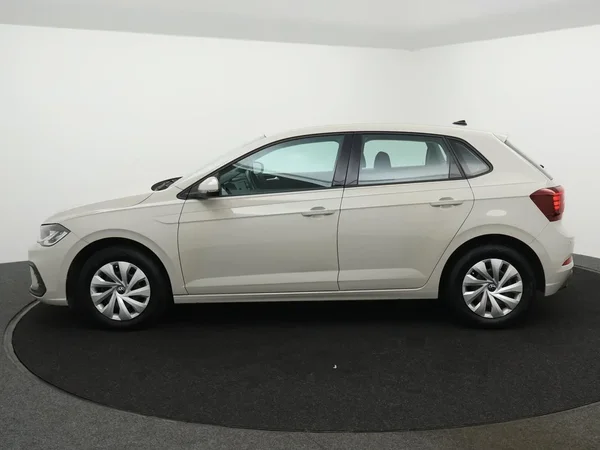 Volkswagen Polo (2024) — foto 2 van 23