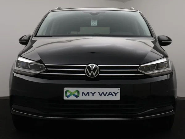 VOLKSWAGEN Touran (2025) — foto 26 van 31