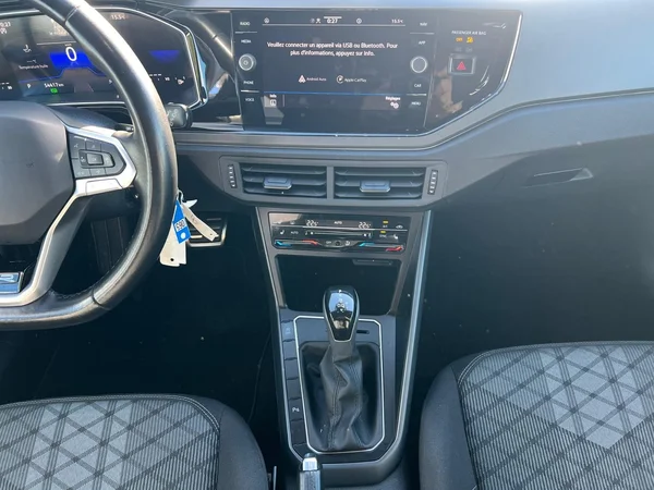VOLKSWAGEN Polo (2024) — foto 18 van 18