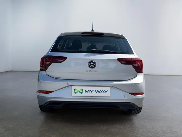VOLKSWAGEN Polo (2023) — foto 31 van 32
