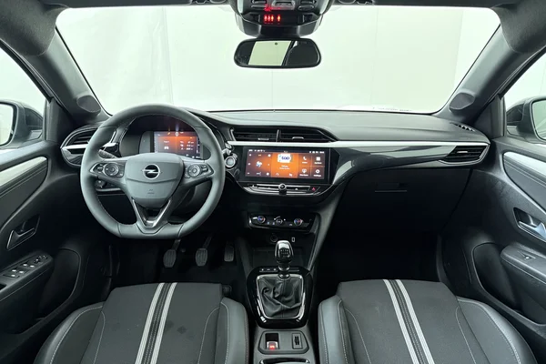 Opel Corsa (2025) — foto 18 van 18