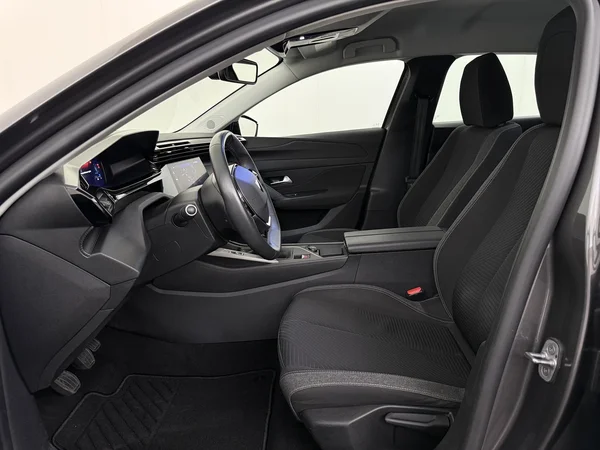 PEUGEOT 308 (2023) — foto 2 van 27