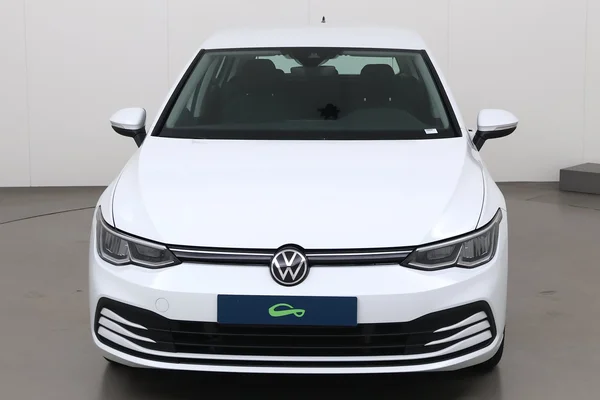 Volkswagen Golf VIII (2021) — foto 12 van 24