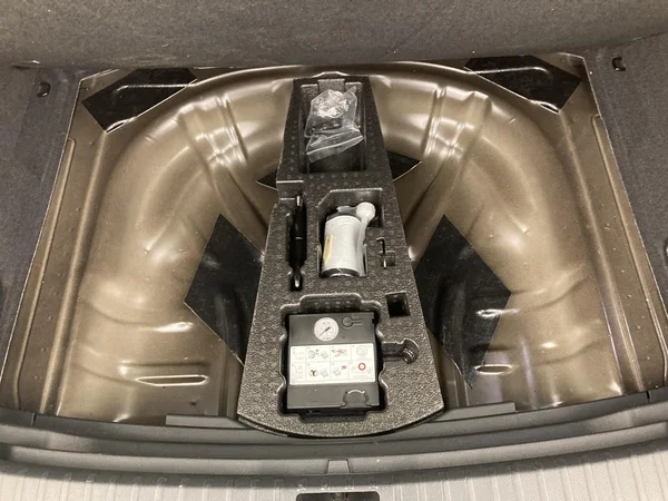 SKODA Karoq (2022) — foto 28 van 36