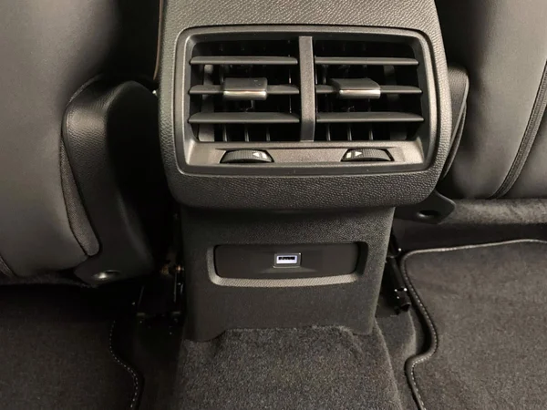 Citroen C4 (2025) — foto 16 van 27