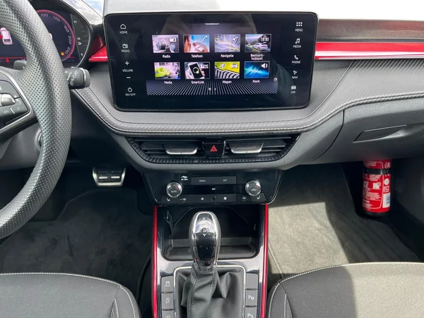 SKODA Fabia (2025) — foto 6 van 24