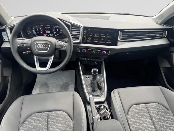 AUDI A1 Allstreet (2025) — foto 2 van 24