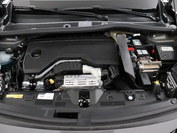 PEUGEOT 2008 (2025) — foto 6 van 27