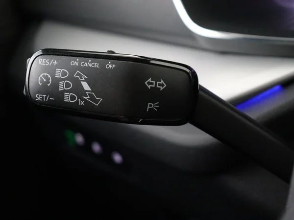 SKODA Octavia (2023) — foto 9 van 30