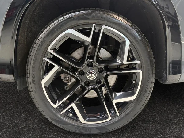 VOLKSWAGEN Tayron eHybrid (PHEV) (2025) — foto 19 van 25