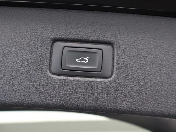 AUDI Q7 PHEV (2021) — foto 10 van 28