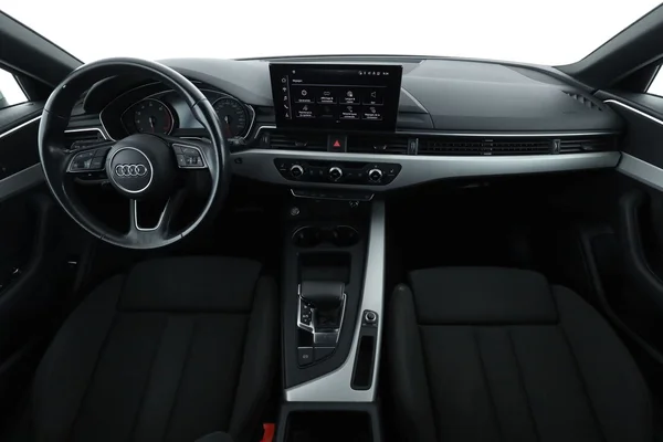 Audi A4 (2020) — foto 3 van 16