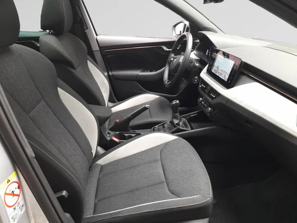 SKODA Scala (2025) — foto 18 van 24