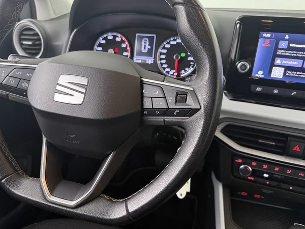 SEAT Arona (2022) — foto 4 van 22