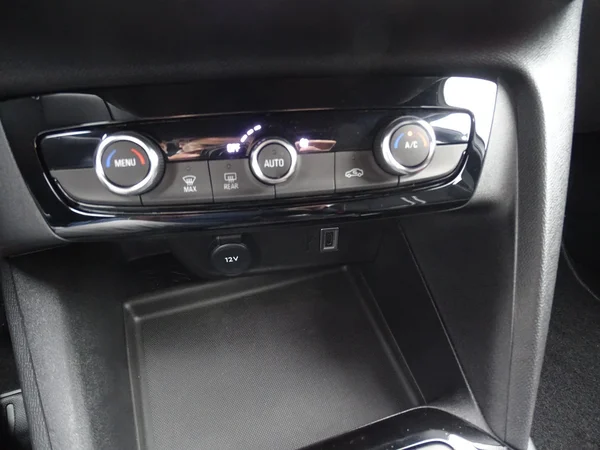 Opel Corsa (2025) — foto 7 van 18