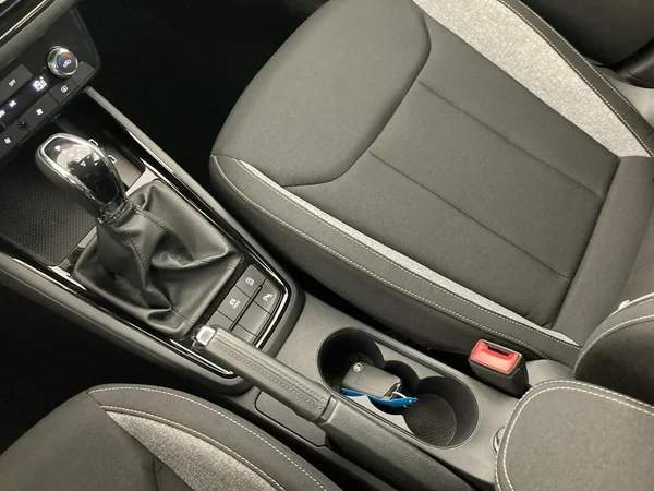 SKODA Kamiq (2025) — foto 15 van 36