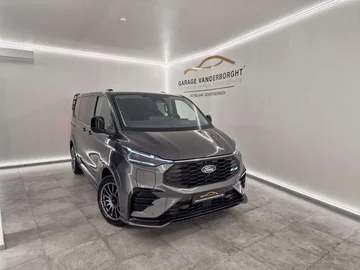 Ford Transit Custom 524579a1-3d28-4942-9ff5-167d712cf465