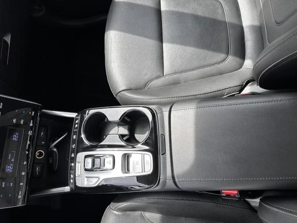 HYUNDAI Tucson (2021) — foto 25 van 32
