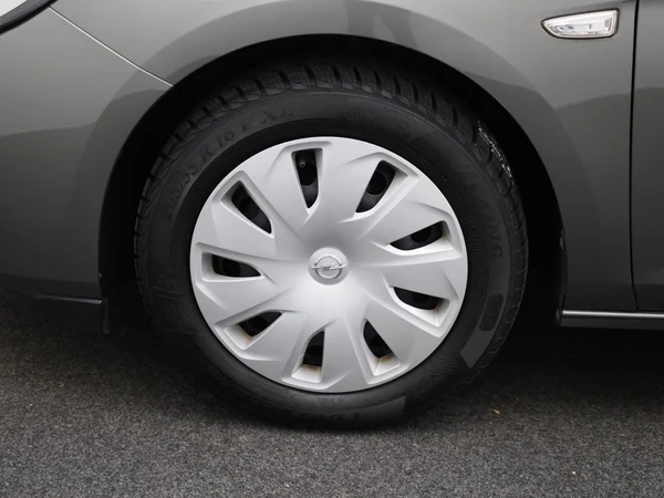 Opel Astra (2021) — foto 3 van 29