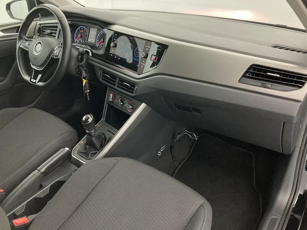 VOLKSWAGEN Polo (2019) — foto 34 van 36