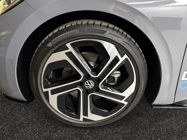 VOLKSWAGEN ID.3 (2026) — foto 12 van 15