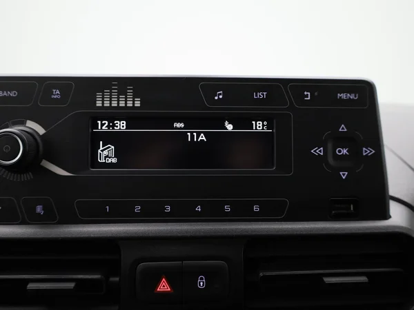 Opel Combo Life (2022) — foto 4 van 35