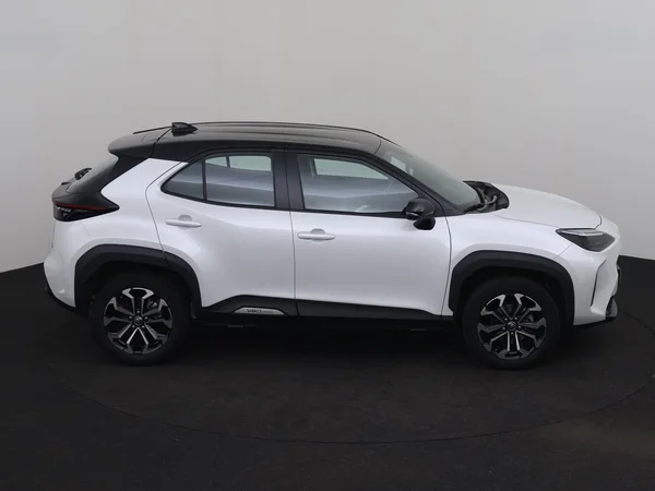 TOYOTA Yaris Cross (2022) — foto 26 van 30
