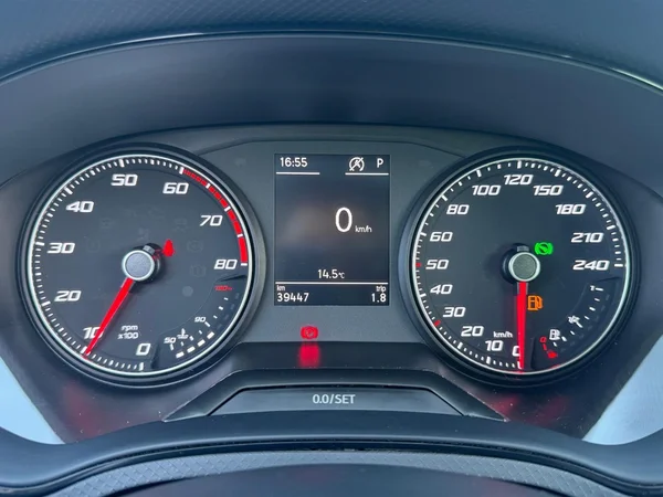 SEAT Arona (2023) — foto 5 van 18