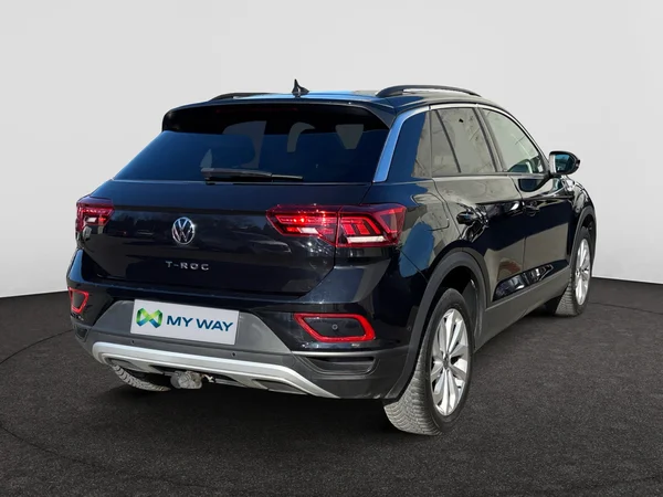 VOLKSWAGEN T-Roc (2022) — foto 17 van 21