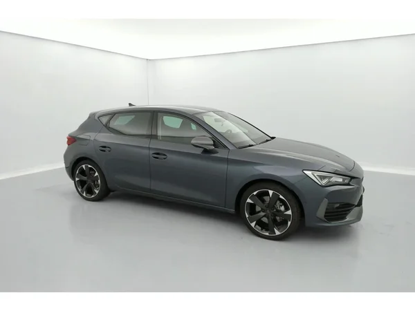 CUPRA Leon e-Hybrid (PHEV) (2024) — foto 28 van 37