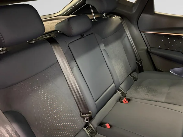 CUPRA Tavascan (2026) — foto 10 van 22