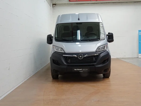 Opel Movano (2025) — foto 16 van 19