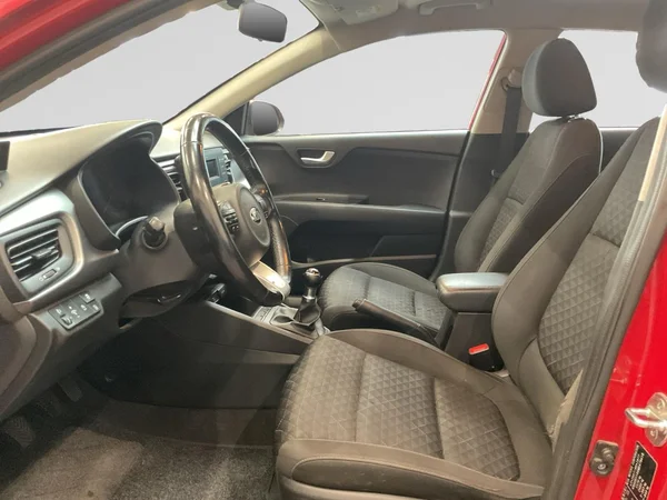 KIA Rio (2020) — foto 22 van 22