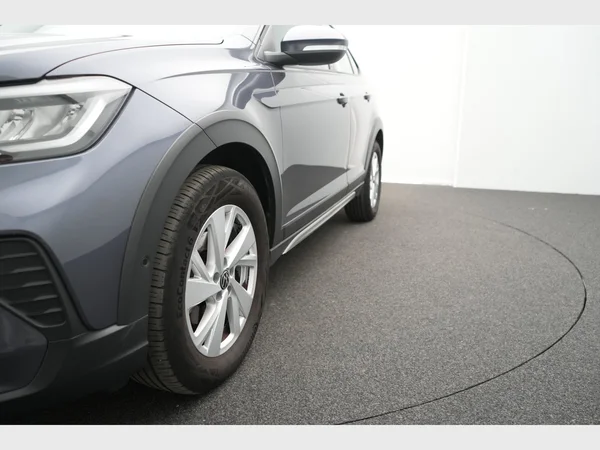 VOLKSWAGEN Taigo (2022) — foto 19 van 24