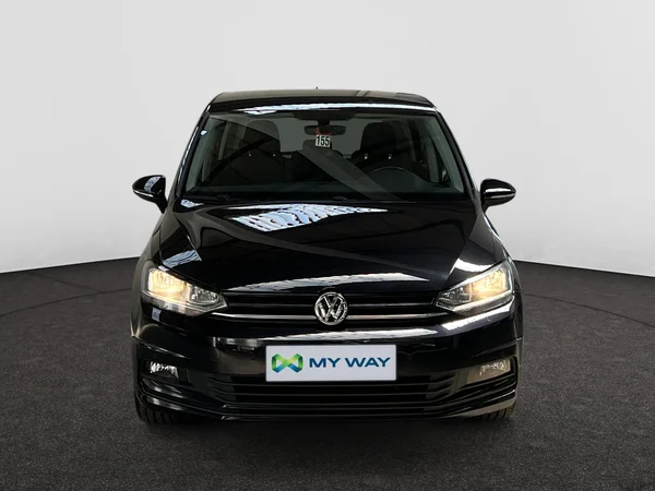 VOLKSWAGEN Touran (2019) — foto 14 van 20