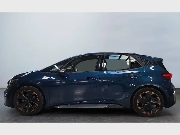 Cupra Born (2022) — foto 23 van 35