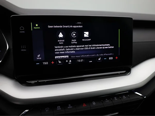 SKODA Octavia Combi (2024) — foto 11 van 21