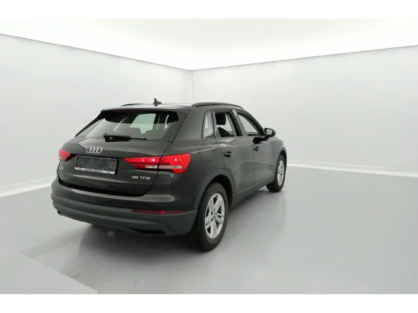 AUDI Q3 (2020) — foto 4 van 36