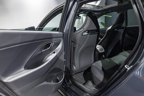 Hyundai i30 (2023) — foto 15 van 44