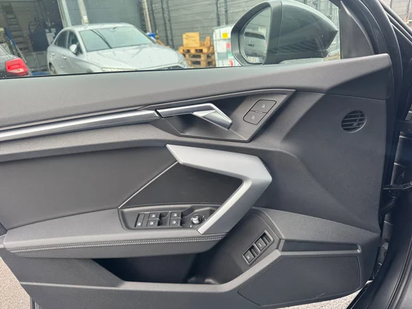 AUDI A3 Sportback PHEV (2025) — foto 16 van 24
