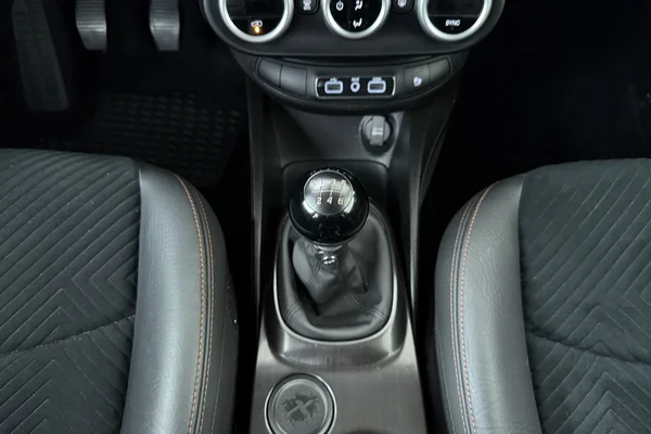 Fiat 500x (2019) — foto 4 van 21