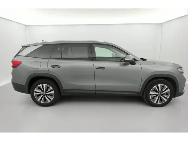 SKODA Kodiaq (2025) — foto 4 van 36