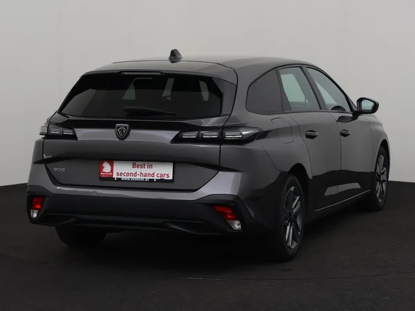 PEUGEOT 308 (2022) — foto 21 van 27